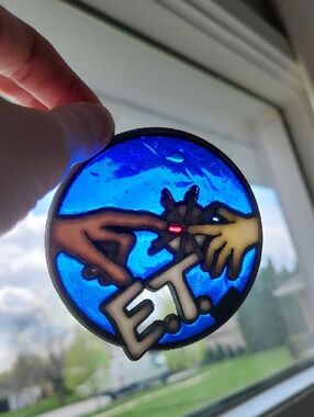 Vintage Universal Studios E.T. Round Stained Glass Style Suncatcher